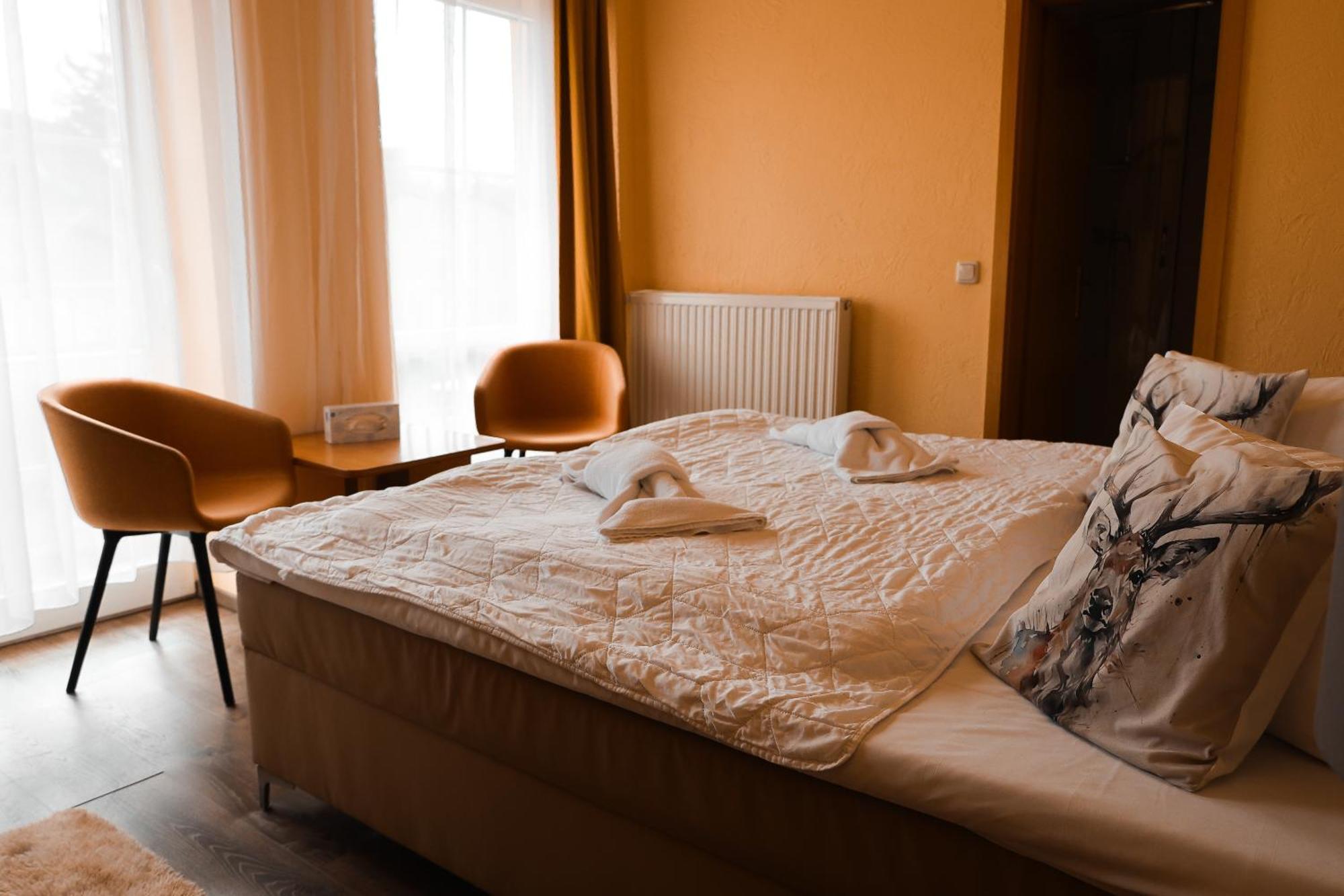 Strandhotel Vier Jahreszeiten Buckow Extérieur photo